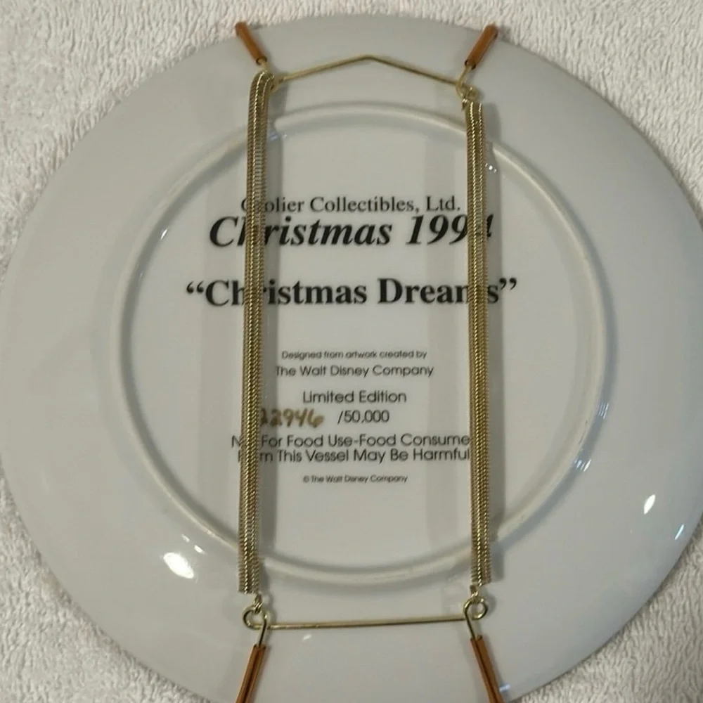 Disney Christmas Decorative Plate